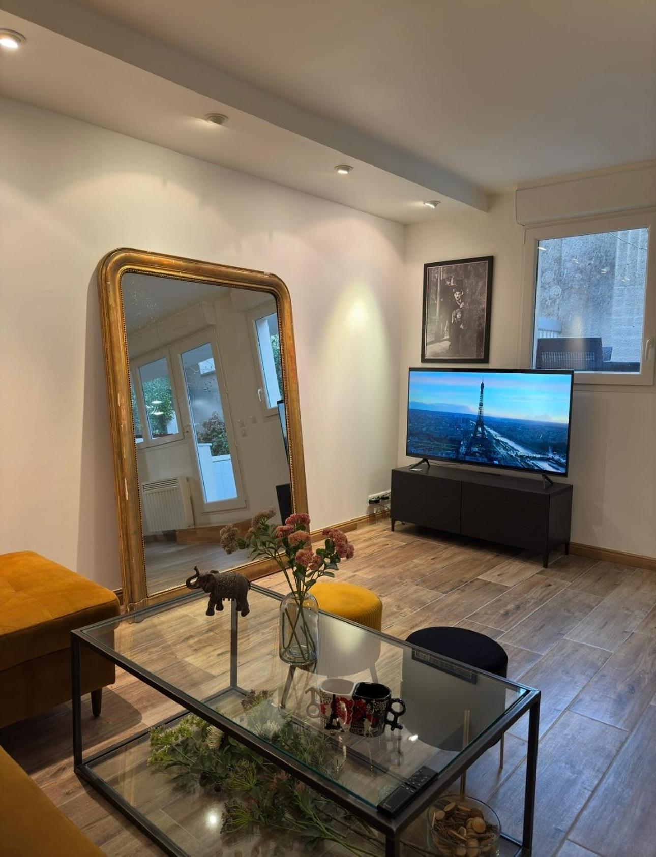Terrasse Dans Le 13eme Arrondissement Appartement